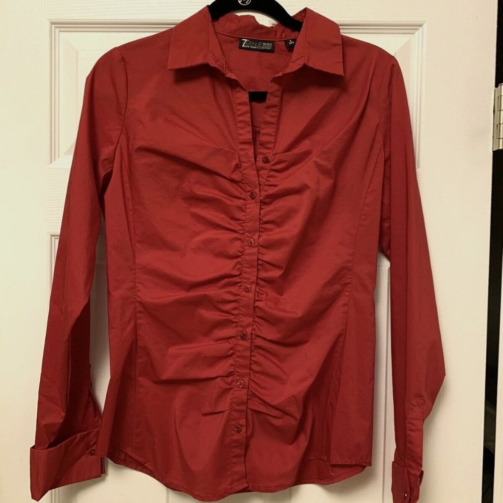 Long sleeve cuffed blouse
